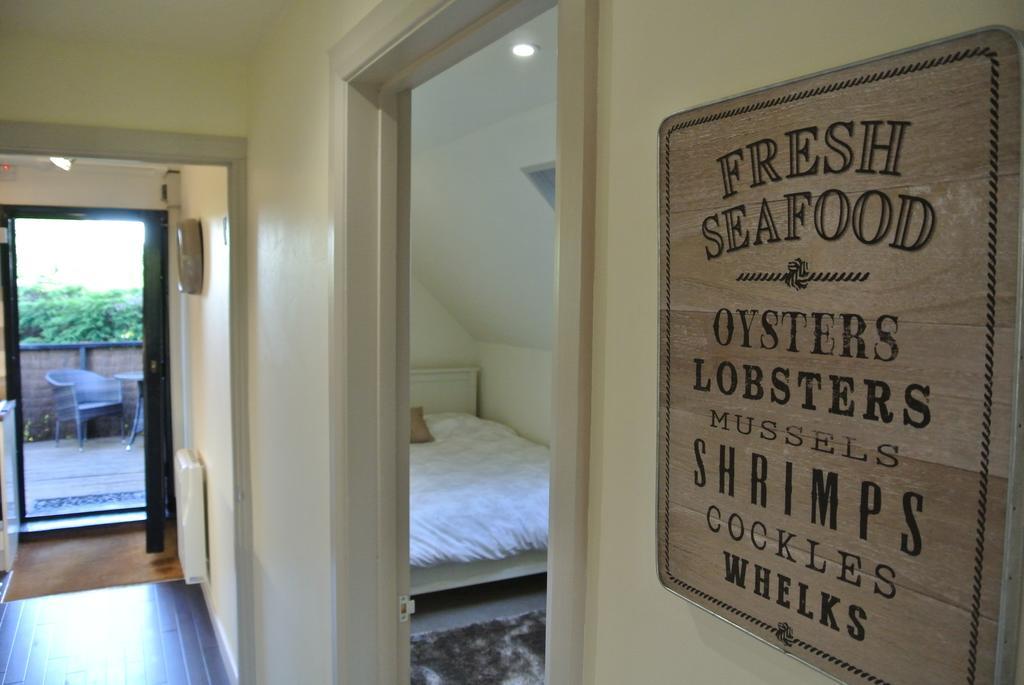 Frith Farm House Cottages Newnham  Quarto foto