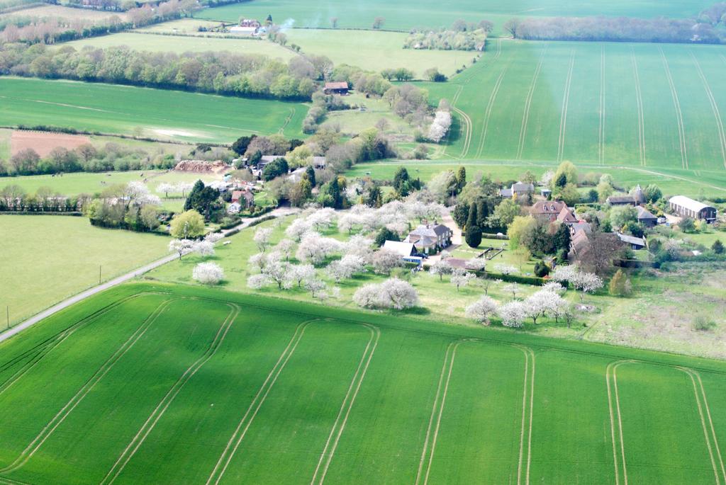 Frith Farm House Cottages Newnham  Quarto foto